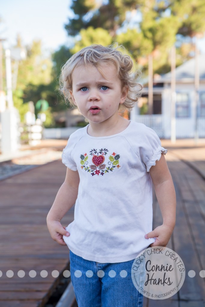 Connie Hanks Photography // ClickyChickCreates.com // family photos, San Diego family photography, family photo session, siblings, rustic, Old Poway Park, barn doors