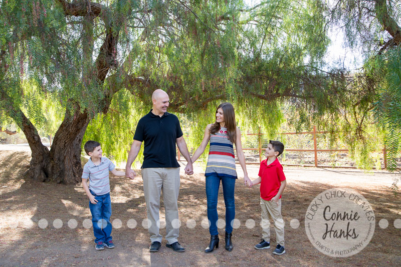 Connie Hanks Photography // ClickyChickCreates.com // family photos, San Diego family photography, family photo session, siblings, rustic, Los Penasquitos Canyon Preserve