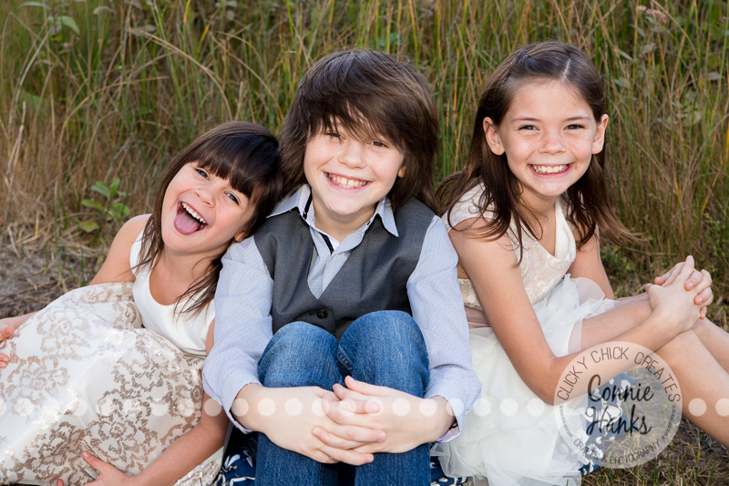 Connie Hanks Photography // ClickyChickCreates.com // family photos, San Diego family photography, family photo session, siblings, rustic, Los Penasquitos Canyon Preserve