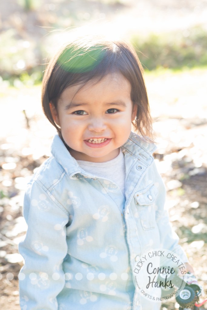 Connie Hanks Photography // ClickyChickCreates.com // family photos, San Diego family photography, family photo session, toddler photo session, rustic, Old Poway Park, barn doors