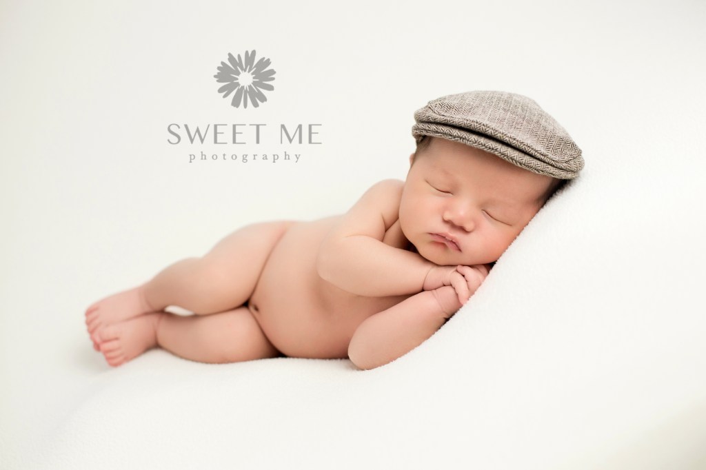 Sweet Me Photography // ClickyChickCreates.com // newborn photography, new baby photography, san diego newborn photography