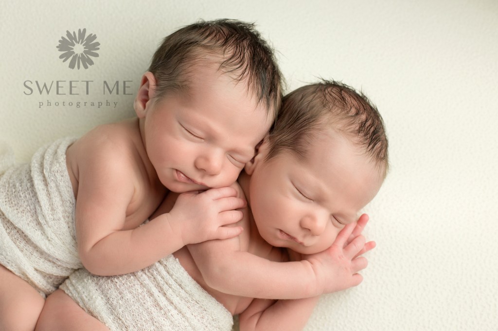 Sweet Me Photography // ClickyChickCreates.com // newborn photography, new baby photography, san diego newborn photography